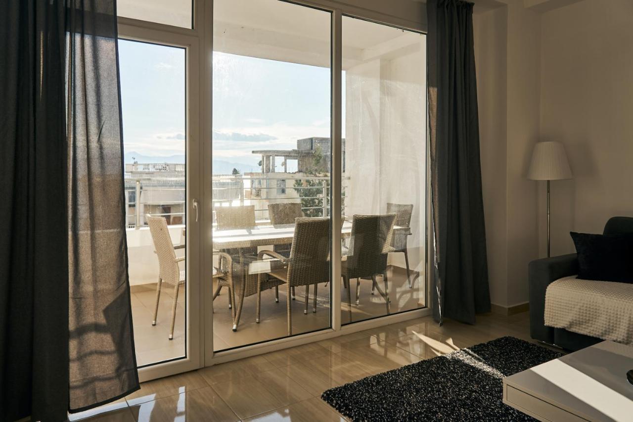 The Garrison Apartment Sarandë エクステリア 写真